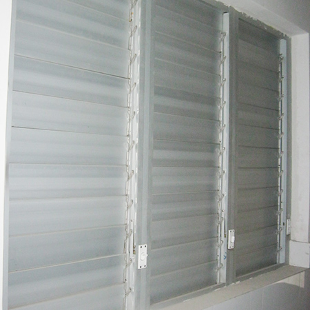 Hollow flat shutters